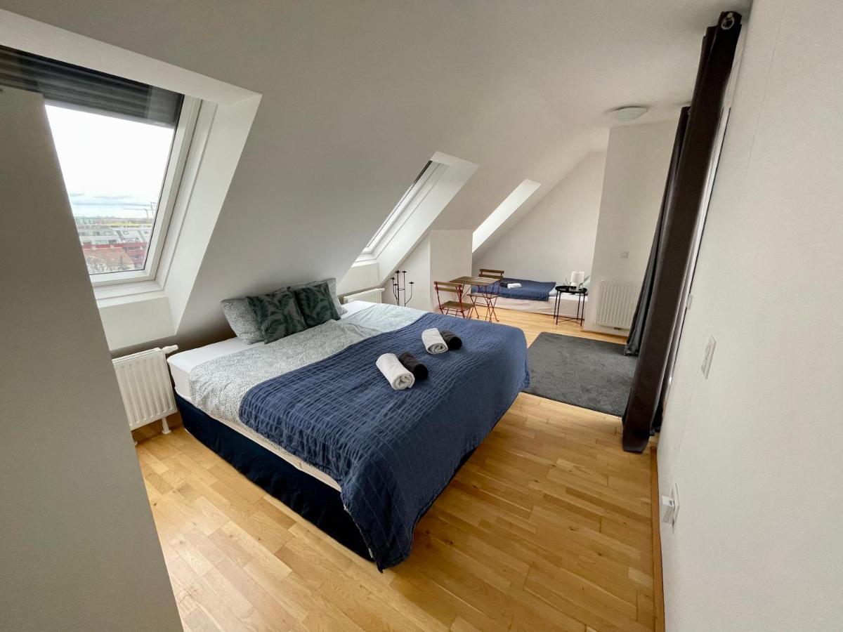 Eca Rooftop Live - Private Rooms & Serviced Apartments Viyana Dış mekan fotoğraf